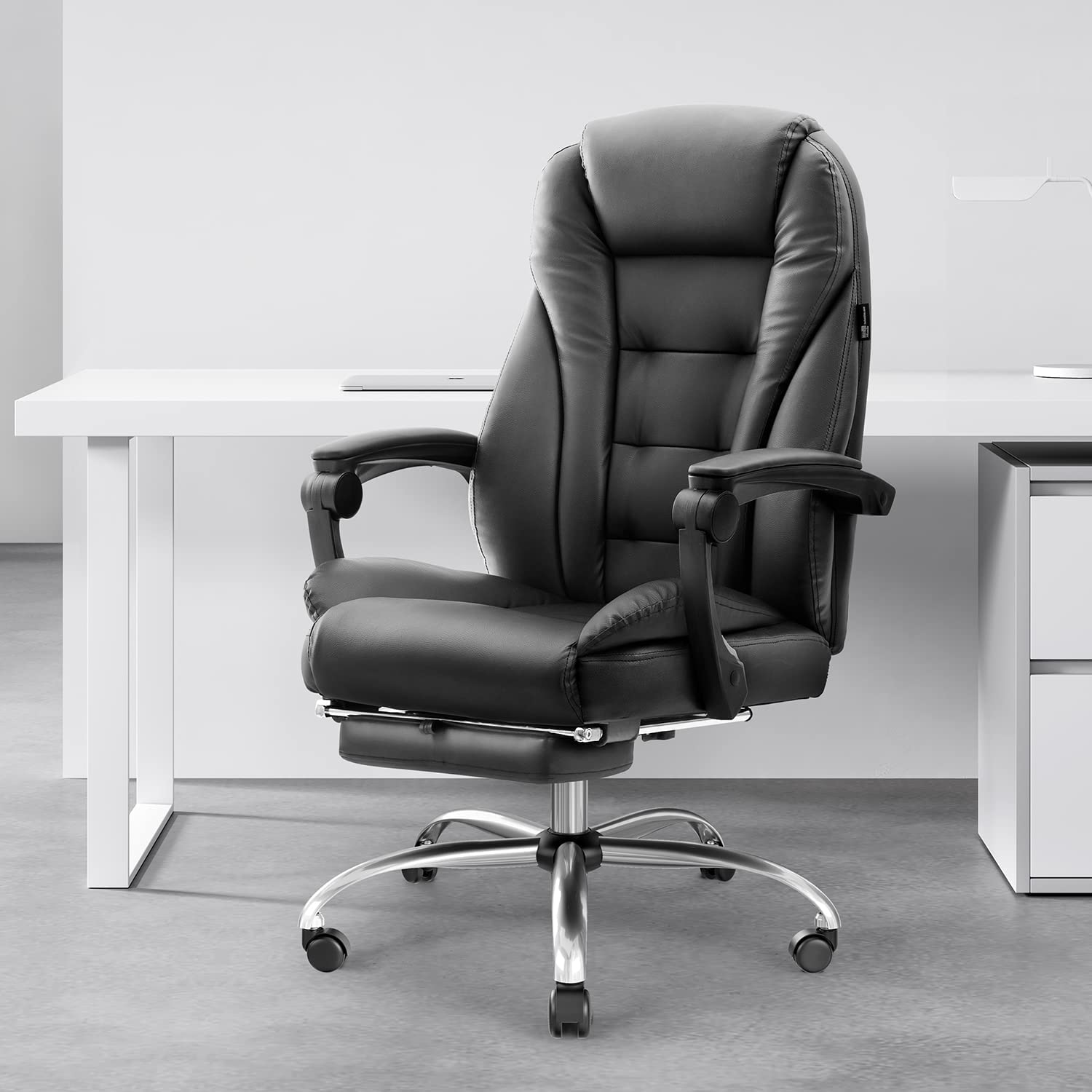 Executive Office Chair: The Highest Level of Comfort & Luxury