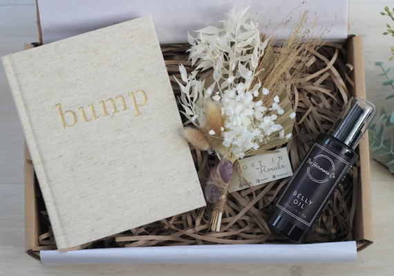 gift box for pregnant woman