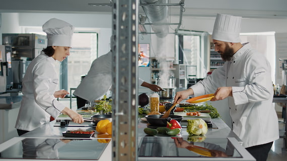 Ways to Streamline Production Processes to Improve Efficiency in Commercial Kitchens