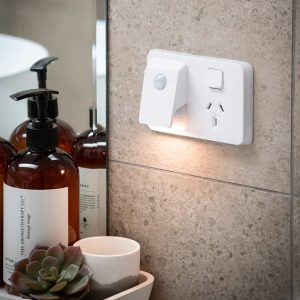 Clipsal iconic socket