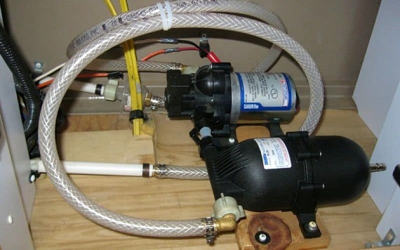 12 volt water pump for camping