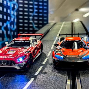 Carrera Digital 132 Race To Victory Wireless Set 8 Meter Track [30023]