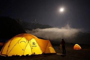 Camping tent