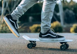 Skating-in-Vans