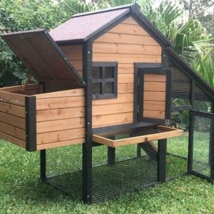 Carmela Wooden Guinea Pig Hutch